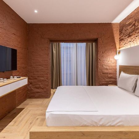 Vater Apartments Tirana Bagian luar foto