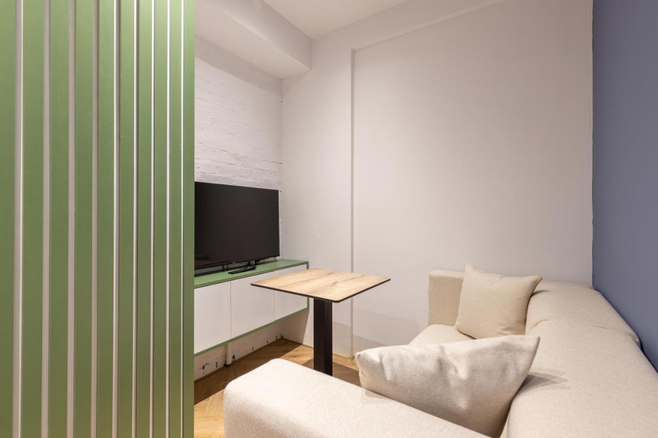 Vater Apartments Tirana Bagian luar foto