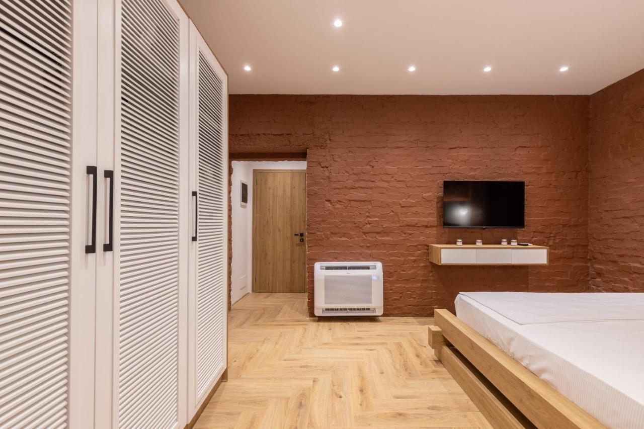 Vater Apartments Tirana Bagian luar foto