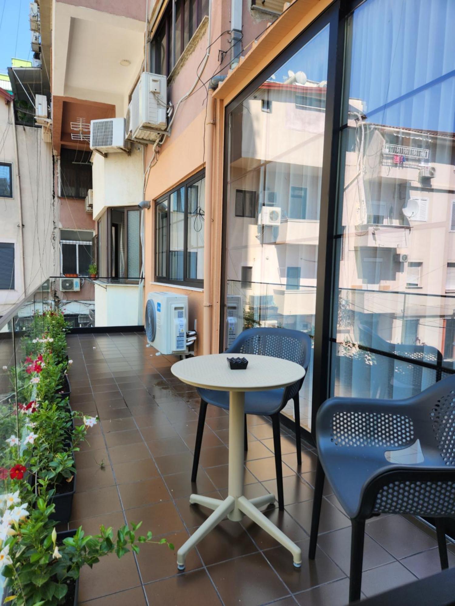 Vater Apartments Tirana Bagian luar foto