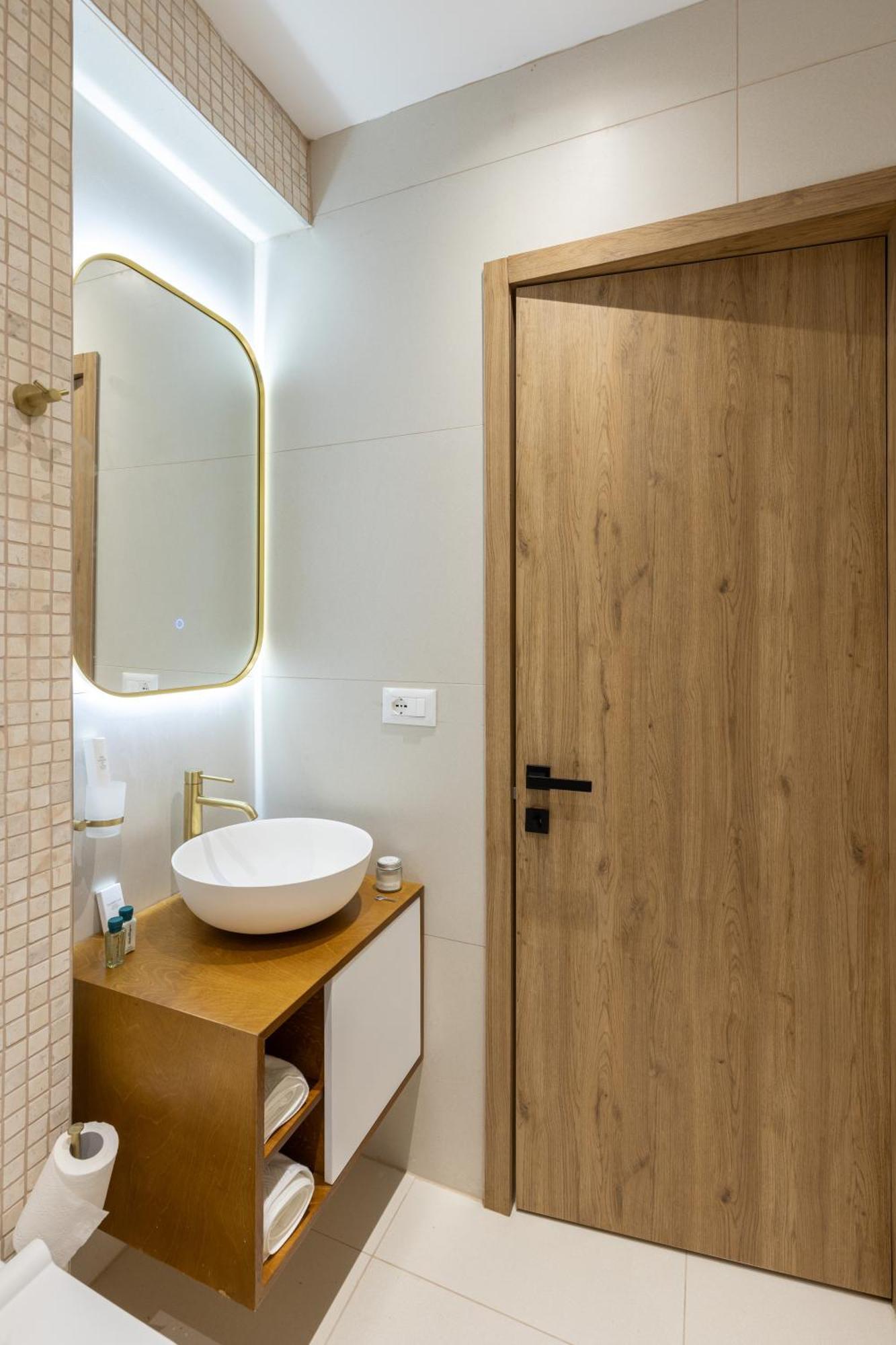 Vater Apartments Tirana Bagian luar foto