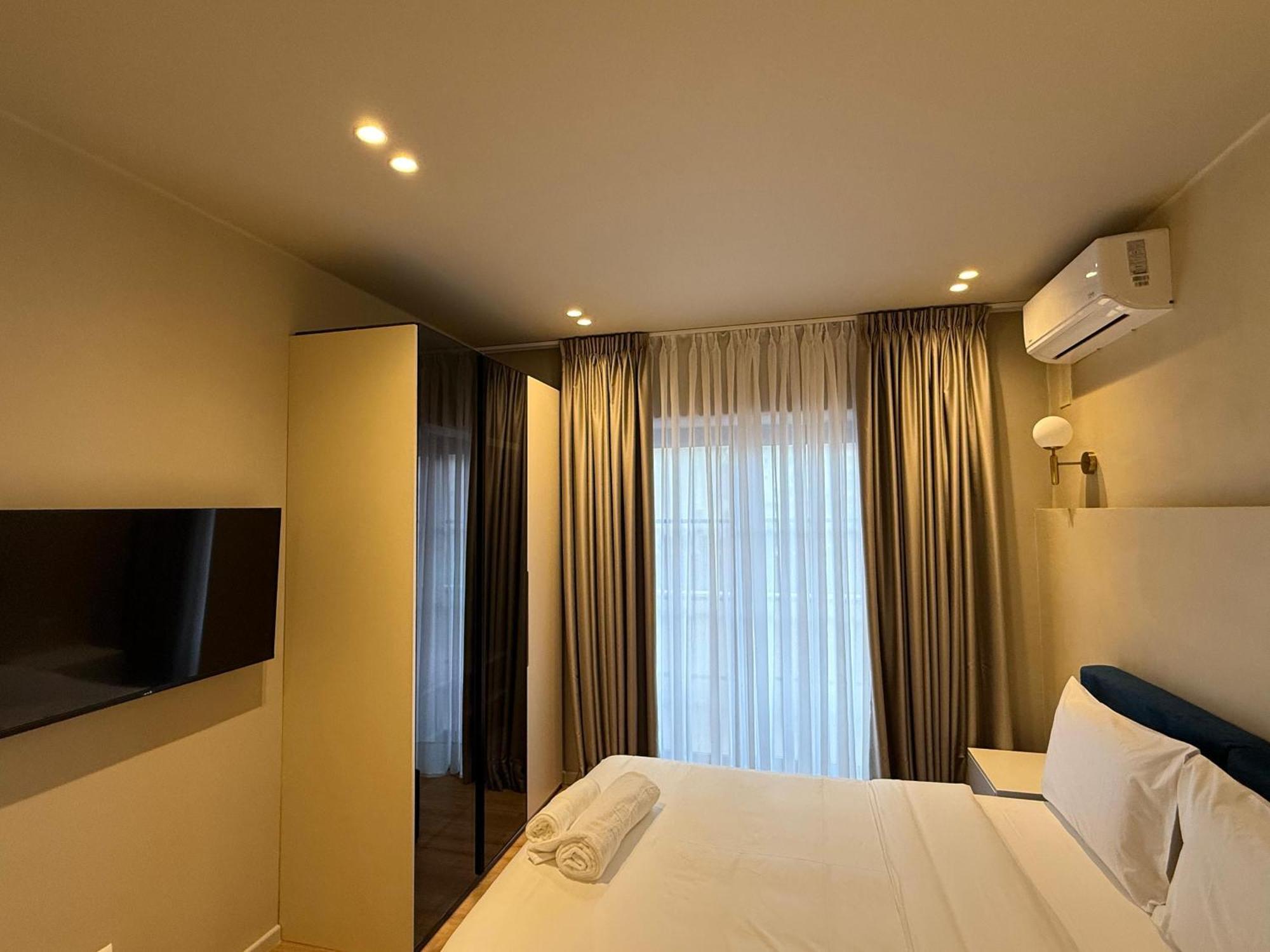 Vater Apartments Tirana Bagian luar foto